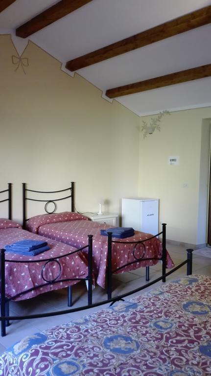 Agriturismo Monte Pino Telti Exteriér fotografie