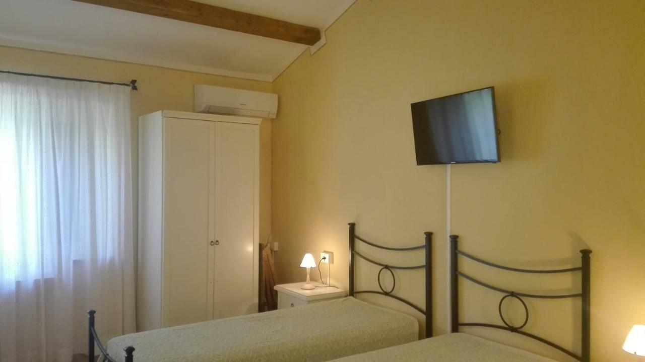 Agriturismo Monte Pino Telti Exteriér fotografie